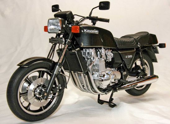 KAWAZAKI Z 1300 6 cylindres  moto légendaire